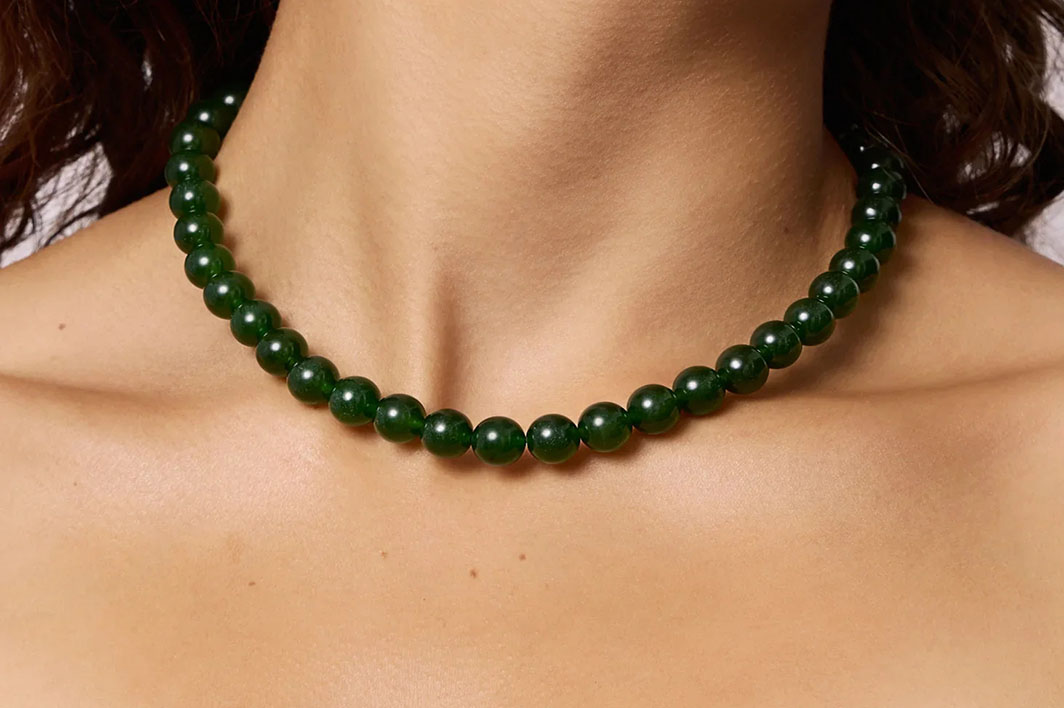 Waarom Draag Ik Als Minimalistische Cool Girl Plotseling Deze Ketting?